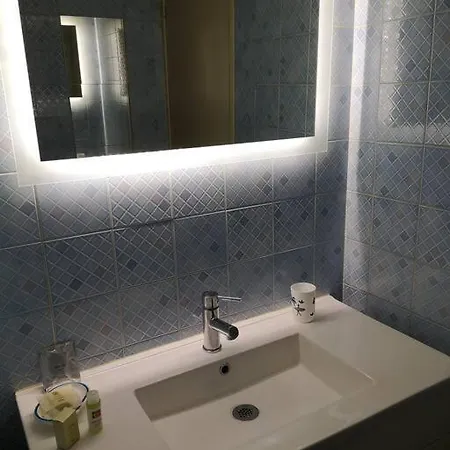 Apartment Le Petit Besse - Calme - Centre - Thermes Vichy